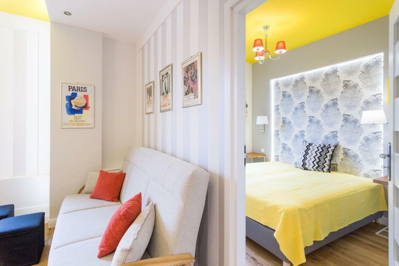 Apartament Przy Parku Krakowskim エクステリア 写真