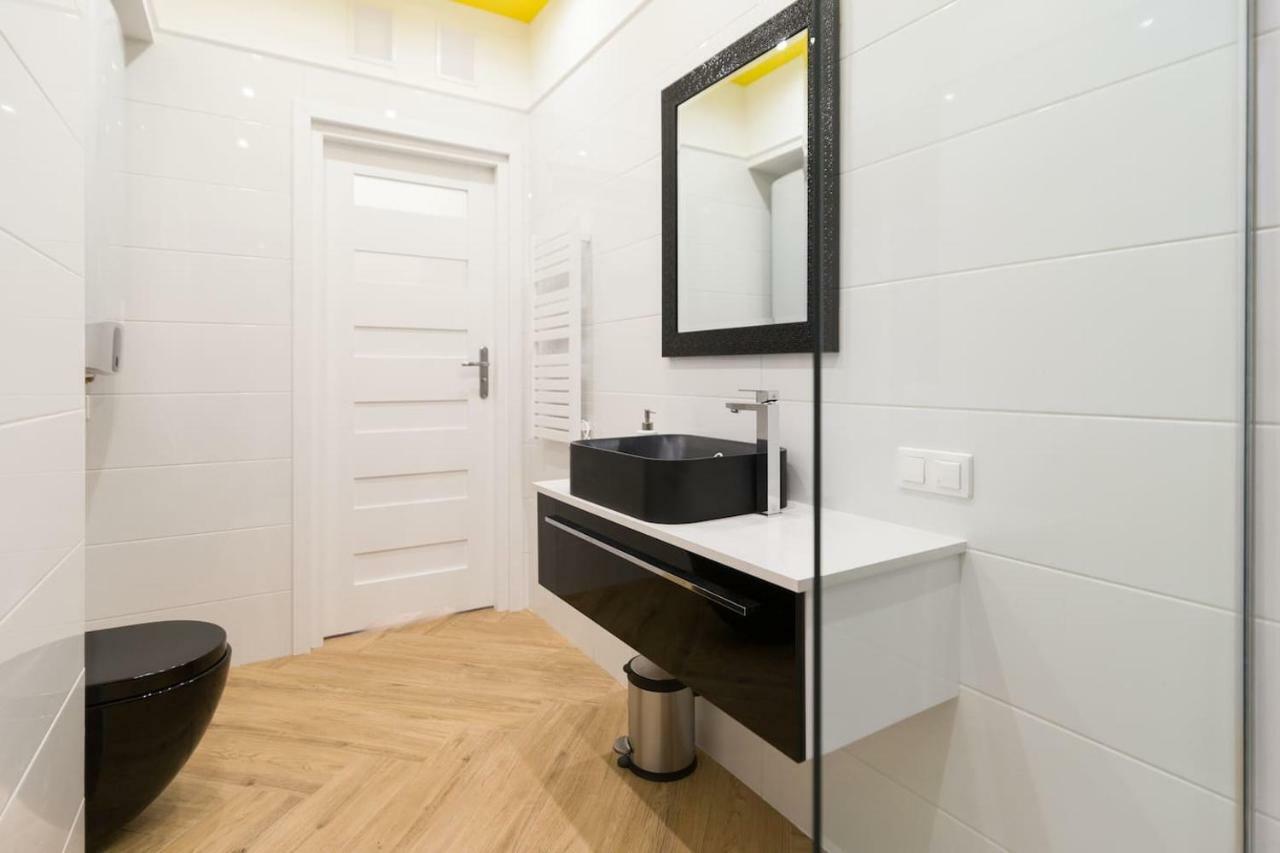 Apartament Przy Parku Krakowskim エクステリア 写真